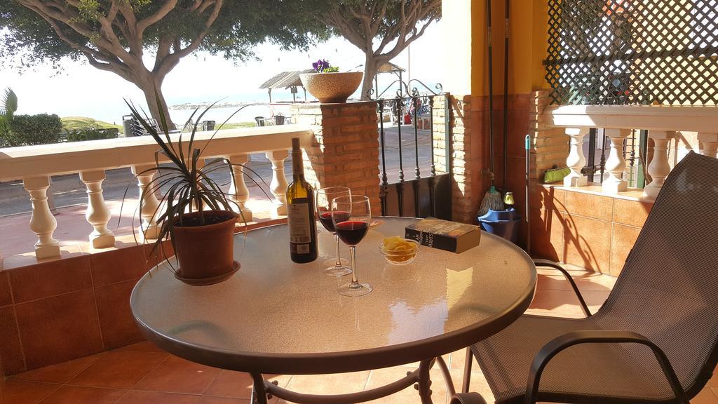 Apartamentos Casa Tia Antonia مالقة المظهر الخارجي الصورة