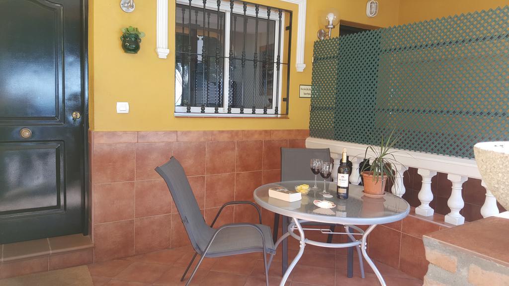 Apartamentos Casa Tia Antonia مالقة المظهر الخارجي الصورة